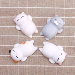 AIVIAI 4Pcs Cartoon Slow Rising Toys Mini Cute Kitty Buns Stress Relief Toy AIVIAI 4Pcs Cartoon Slow Rising Toys Mini Cute Kitty Buns Stress Relief Toy